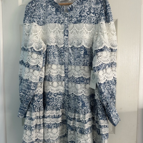 Tuckernuck Blue and White Long Sleeve Dress - Picture 6 of 10